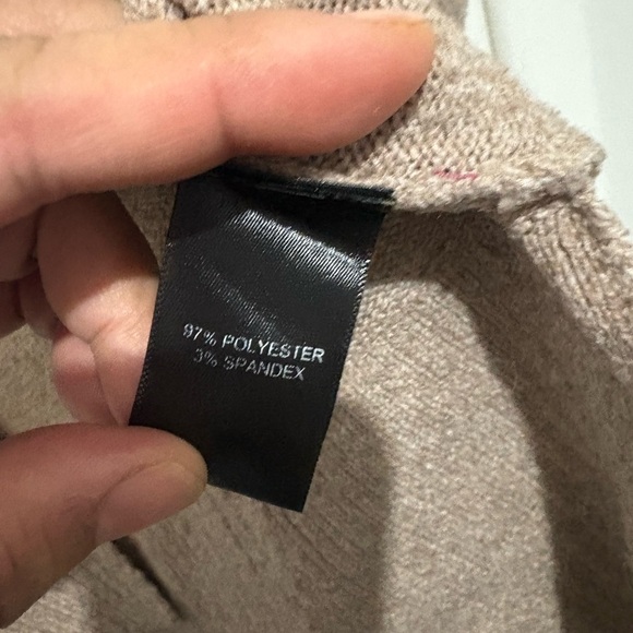 Tahari Tan and Pink Patterned Sweater - Picture 4 of 5